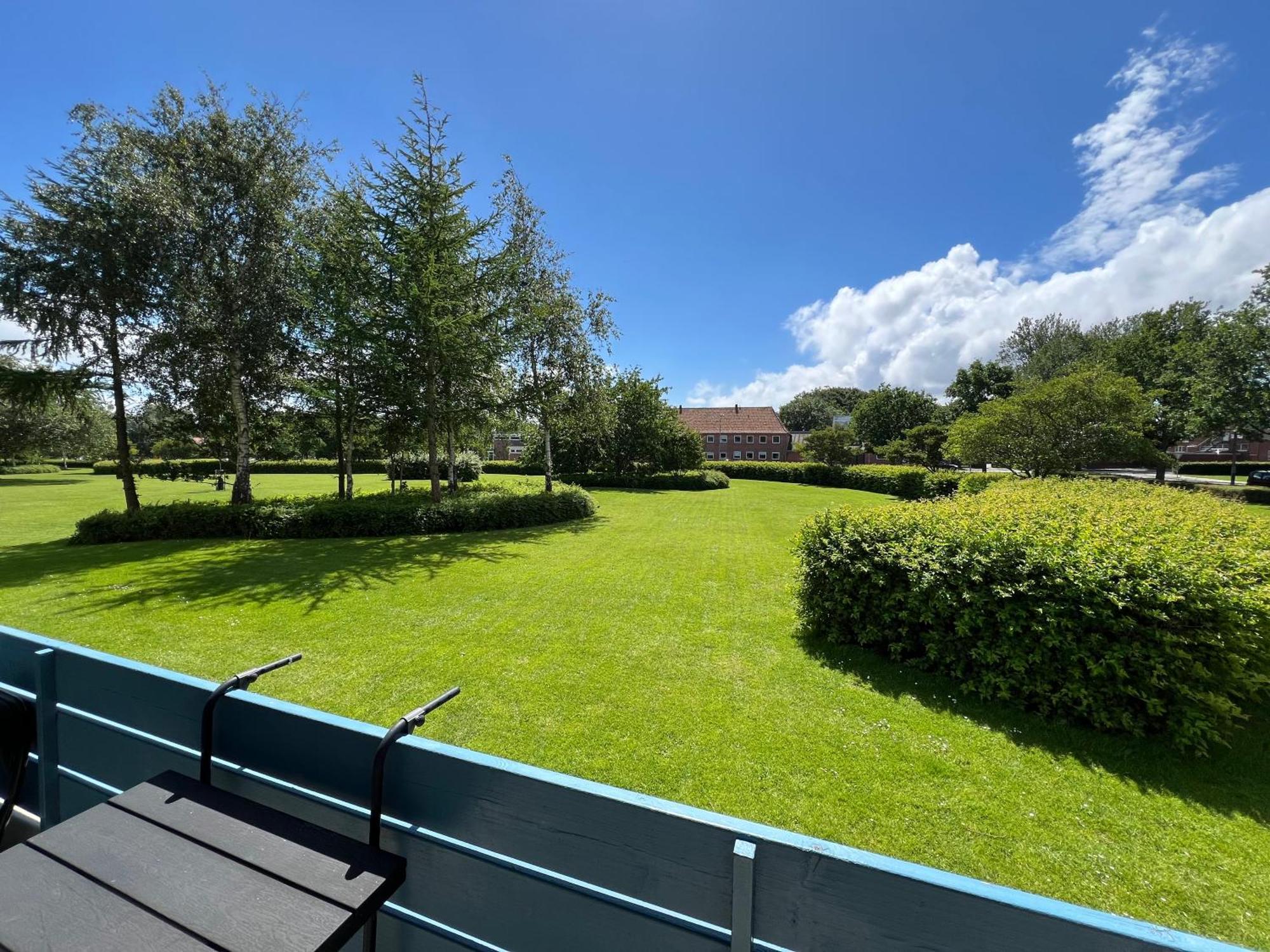 Nyrenoveret Lejlighed Med Balkon Og Parkering Esbjerg Exteriör bild